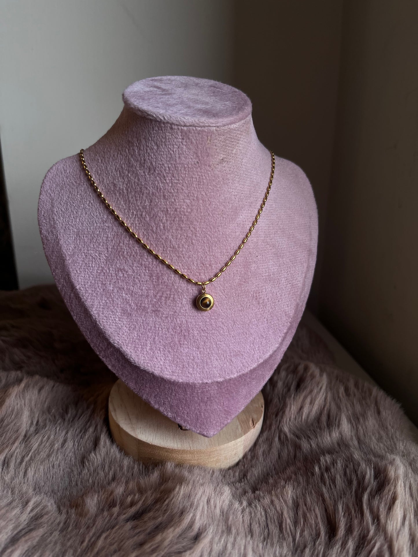 Beaded chain with Brown marble stone