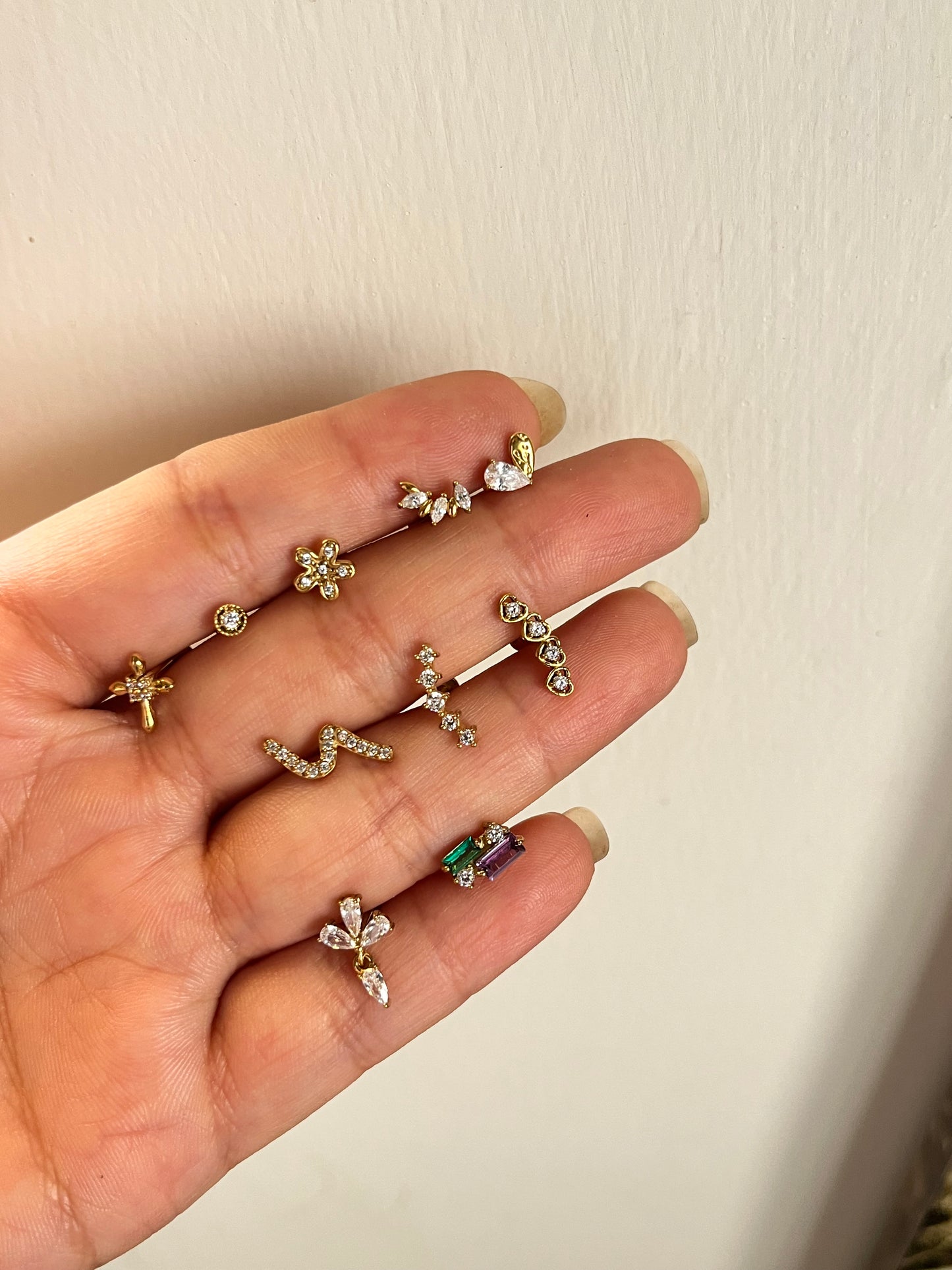 Helix Single Single Stud