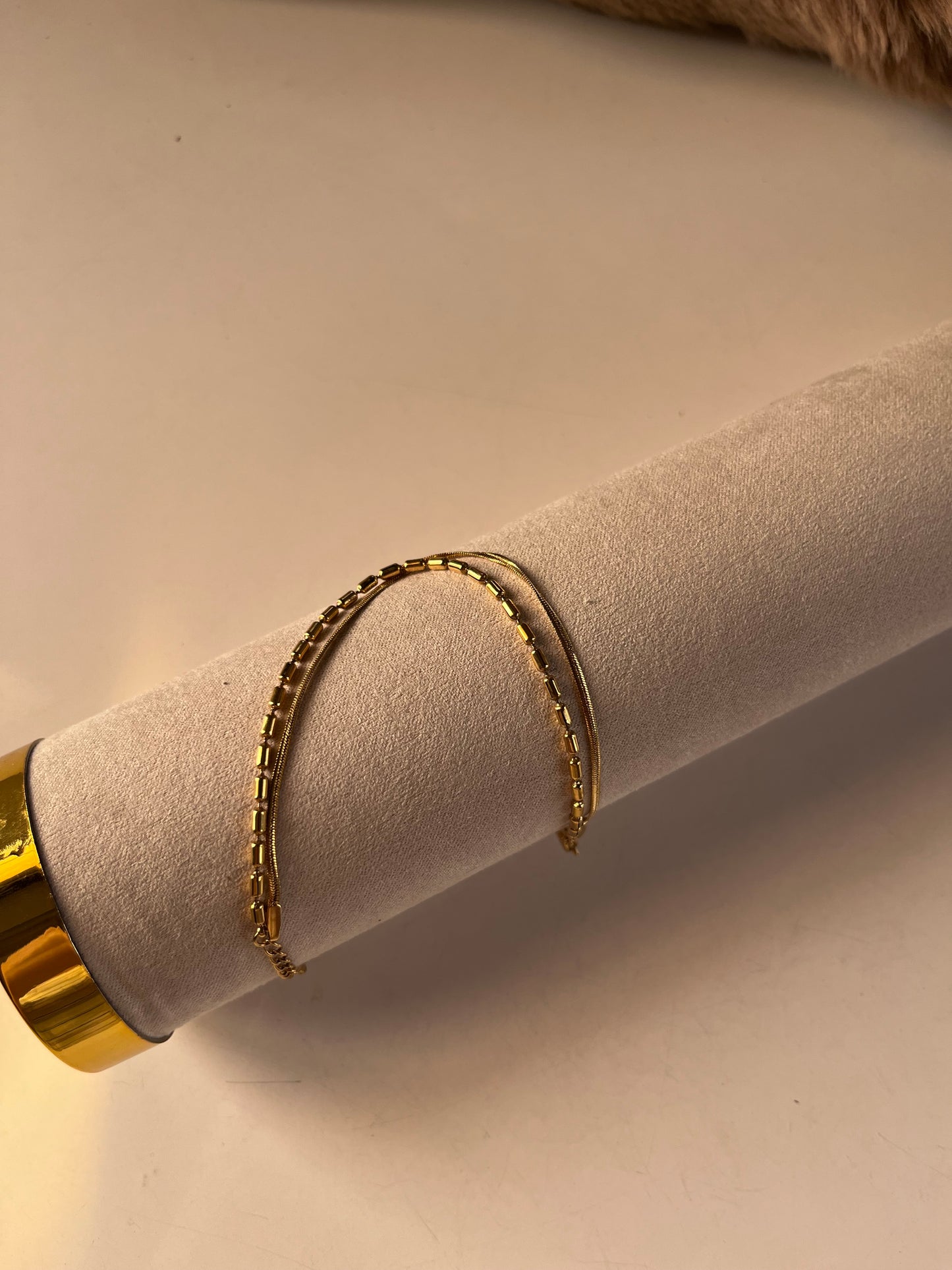 Double layered bracelet