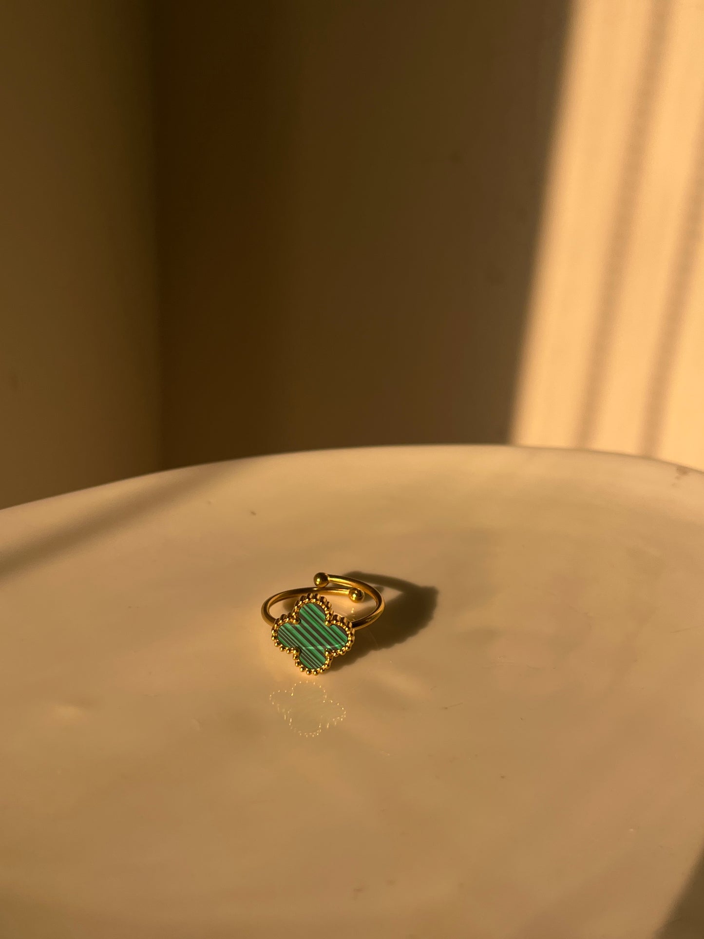 Green cleef ring free size