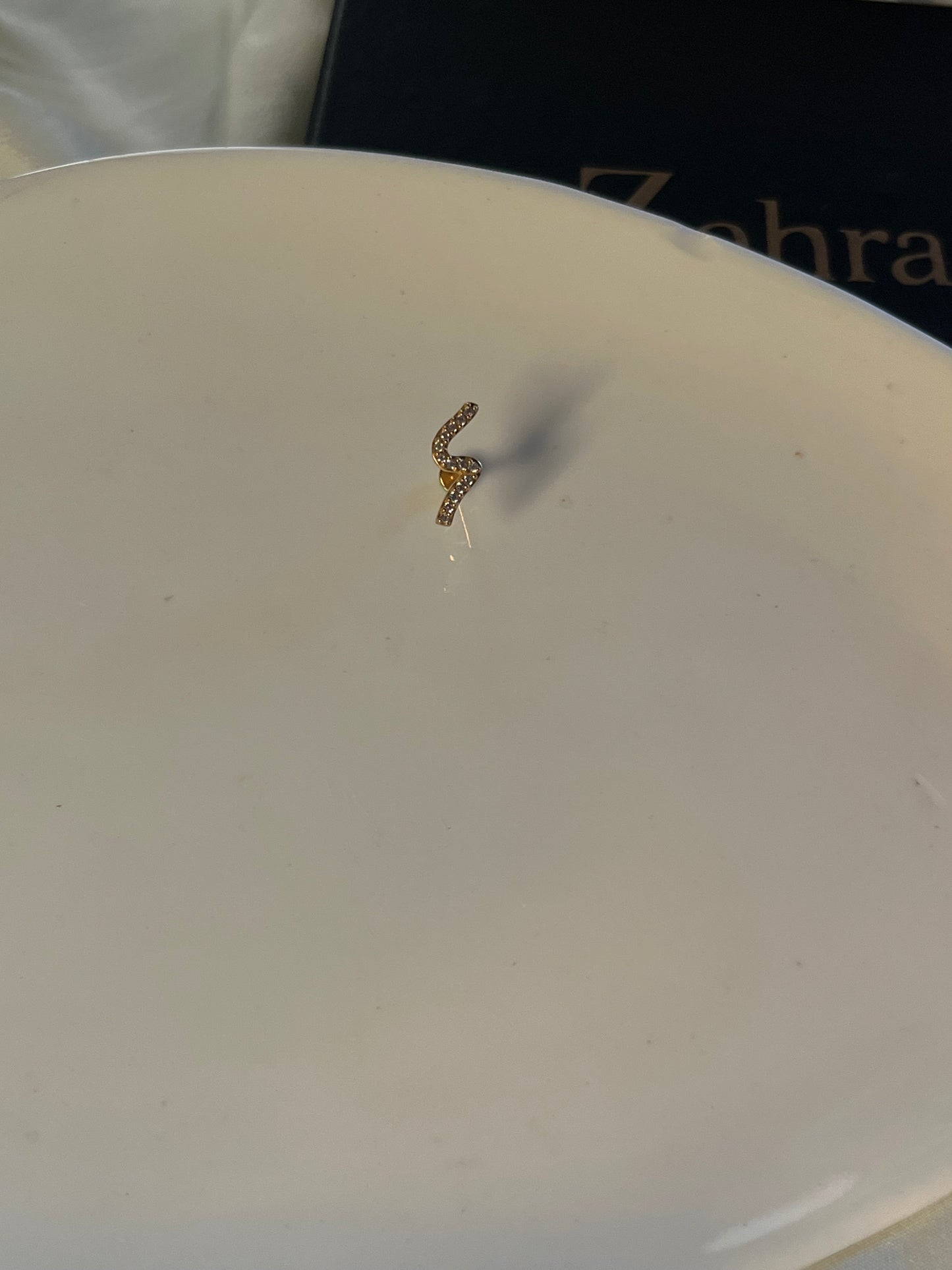 Wavy Ear Single Stud
