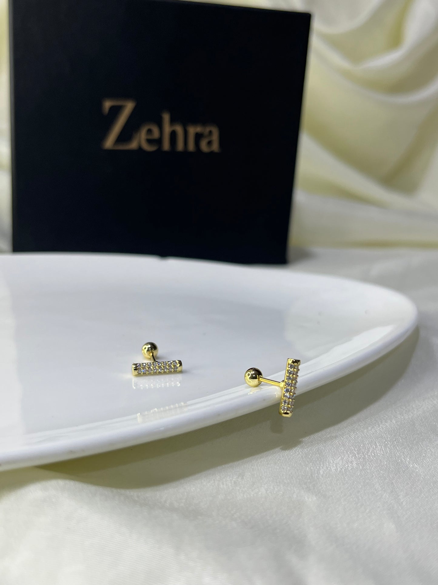 Line Stud Medium Size Pair