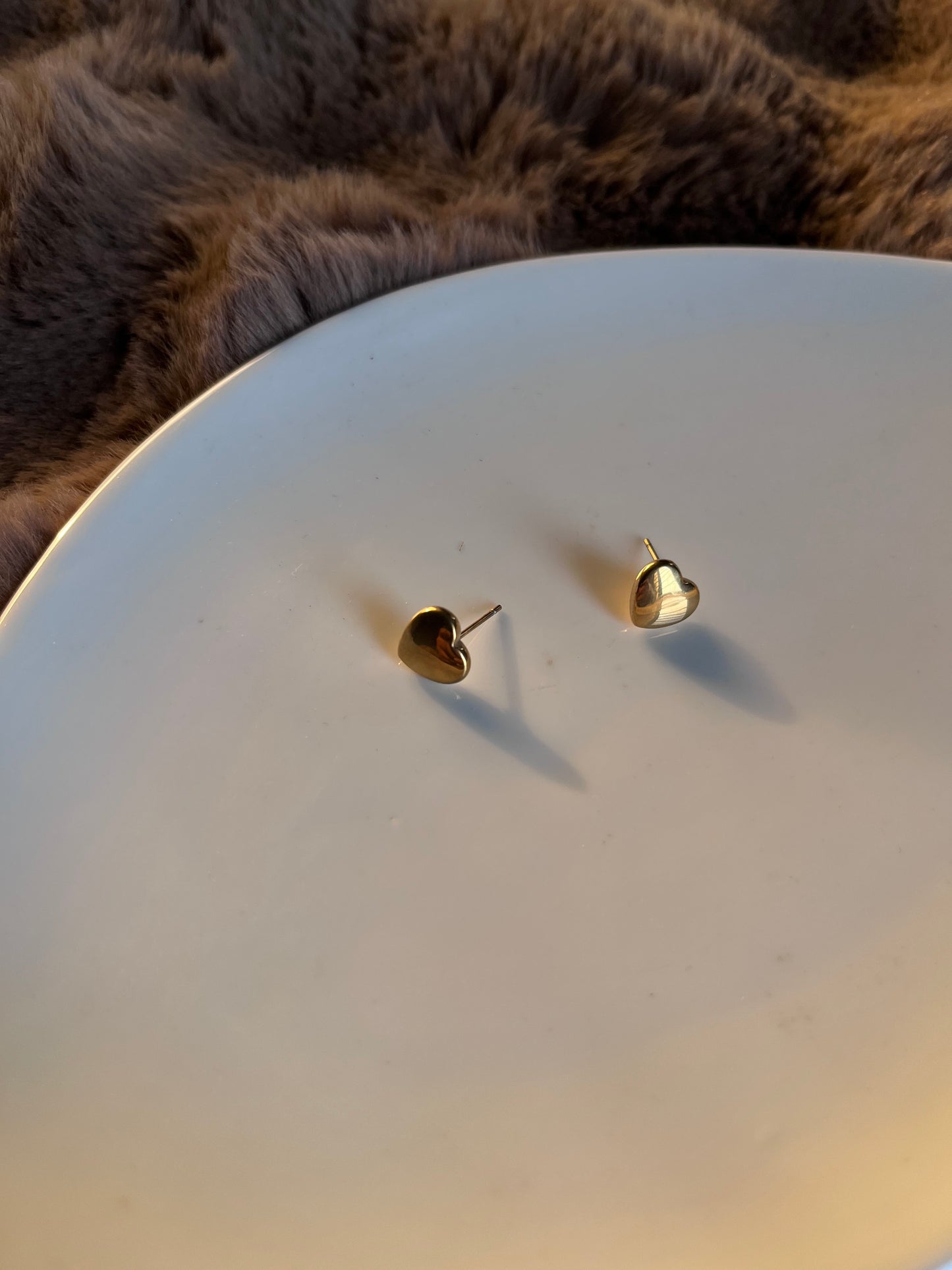 Mini Heart studs golden