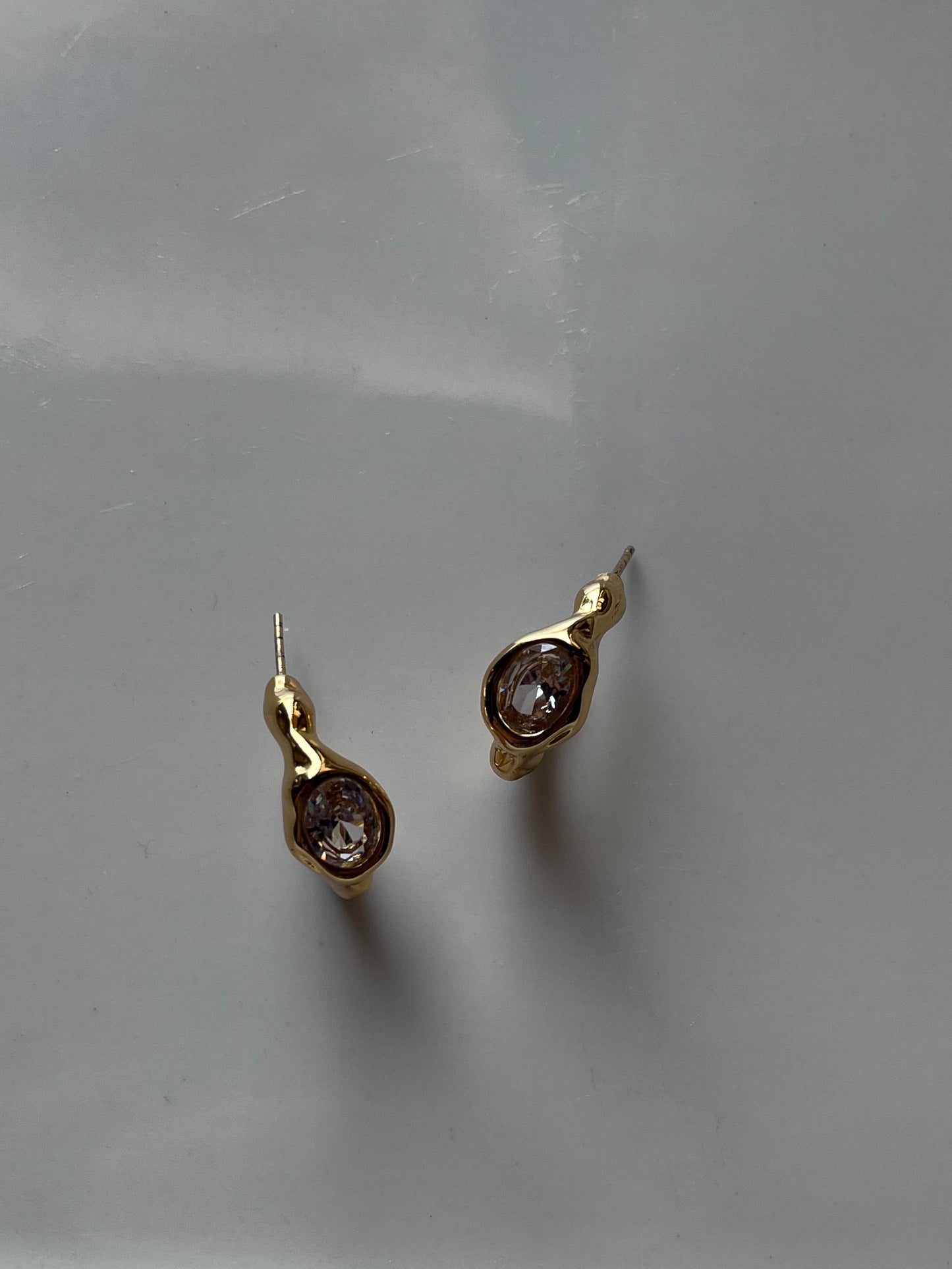 Amy solitaire earrings