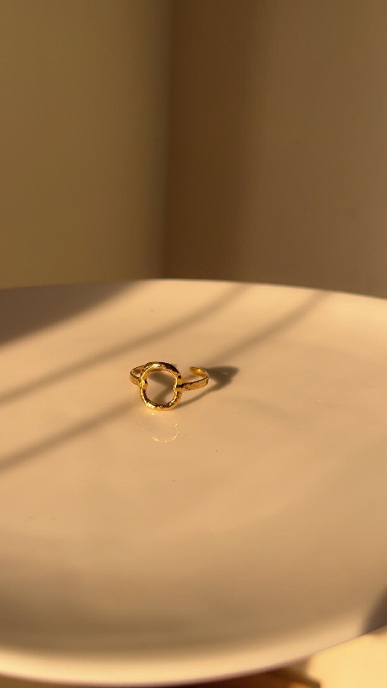 Daisy ring free size