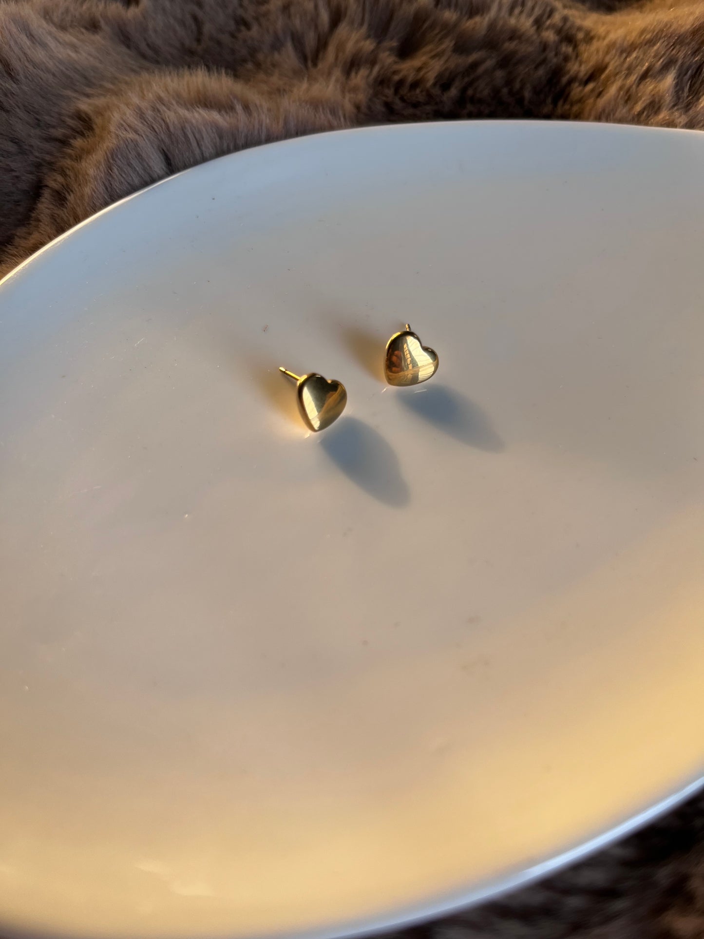 Mini Heart studs golden