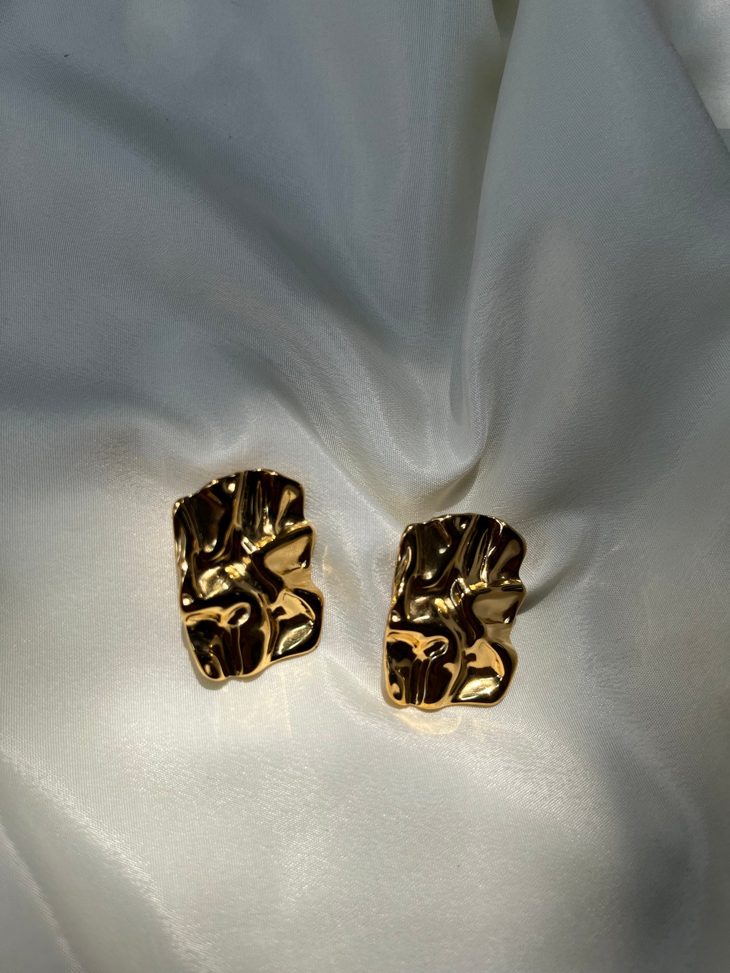 Crisp Earings