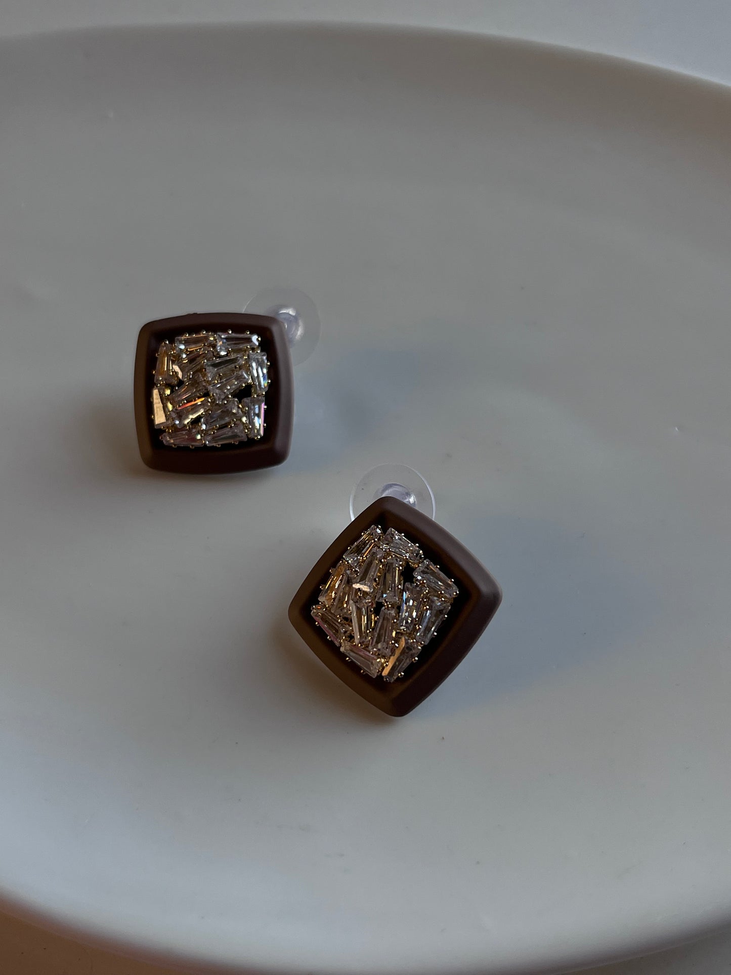 Silver brown studs