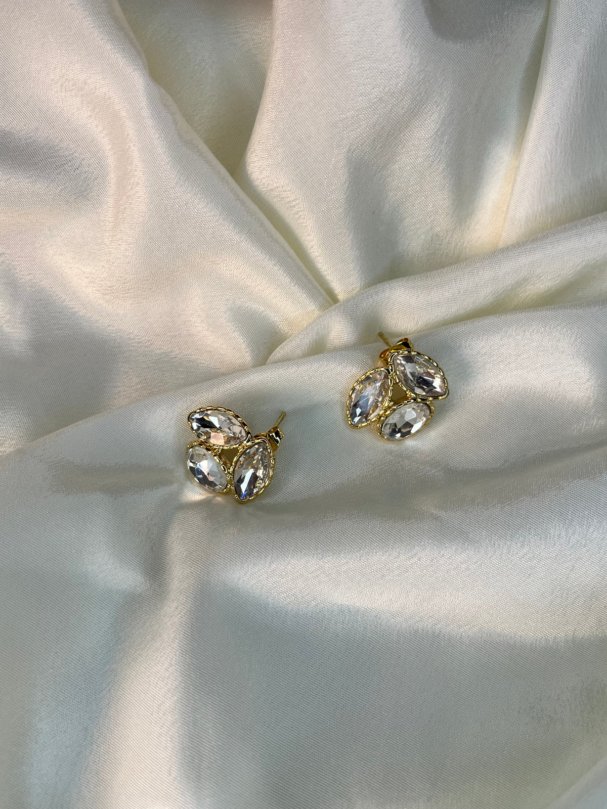 Glossy Studs