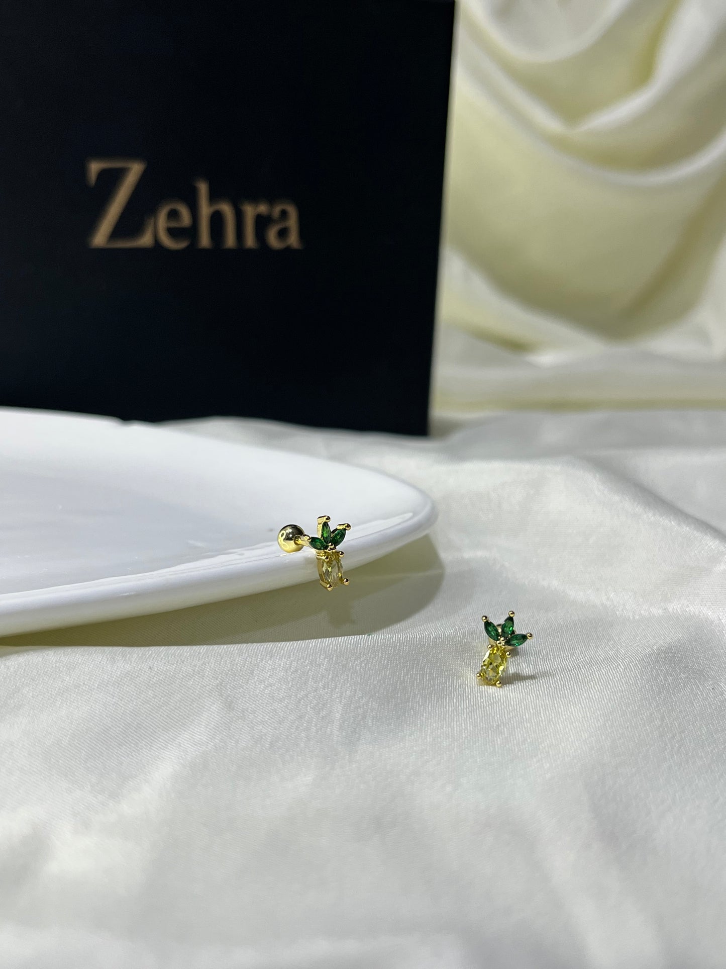 Pineapple Studs Pair