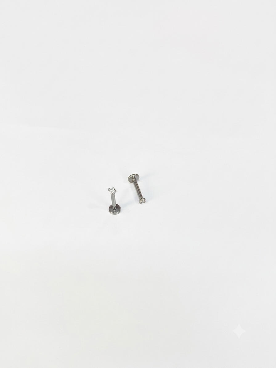 Silver Stud 1.5 mm