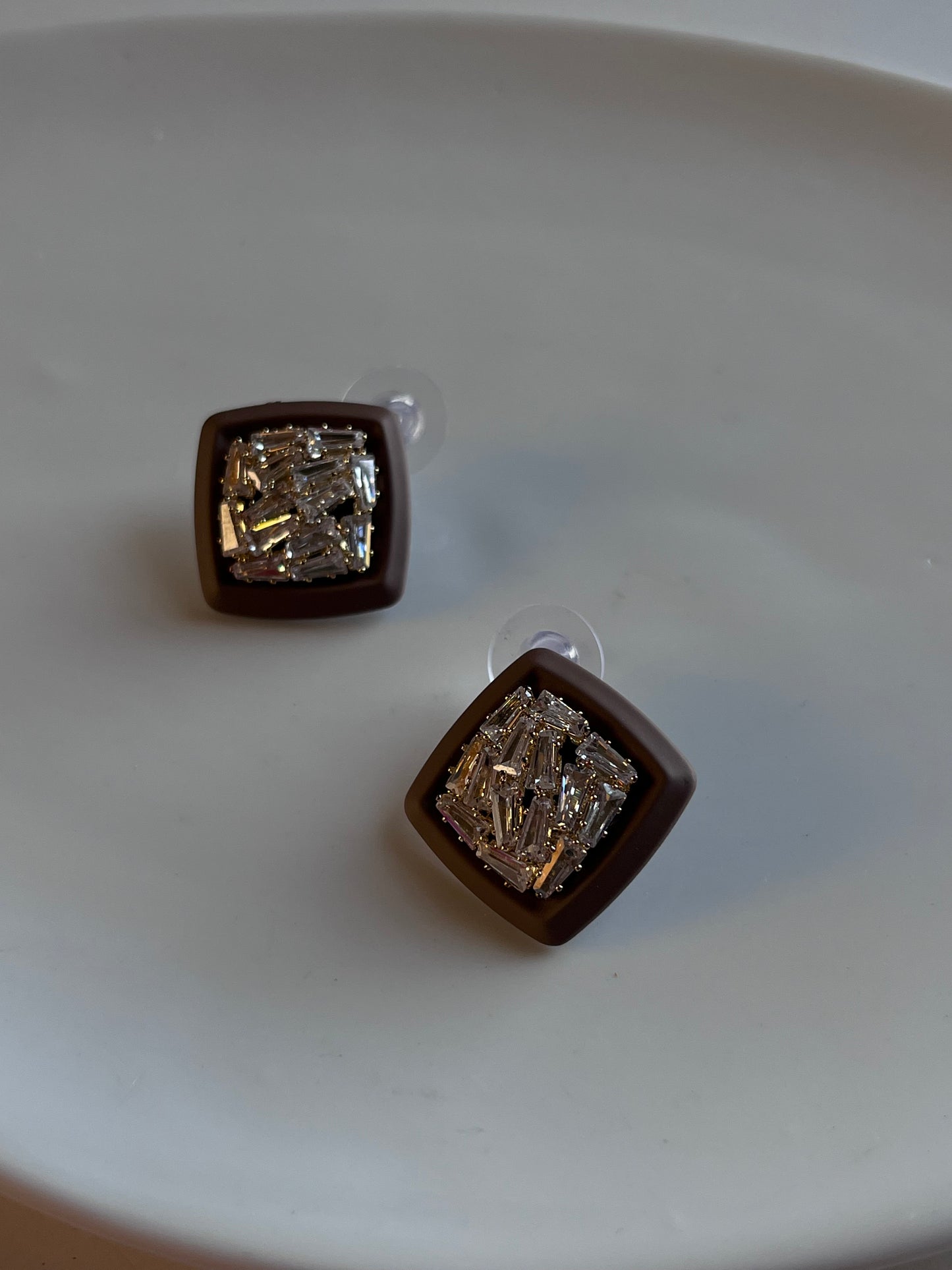 Silver brown studs