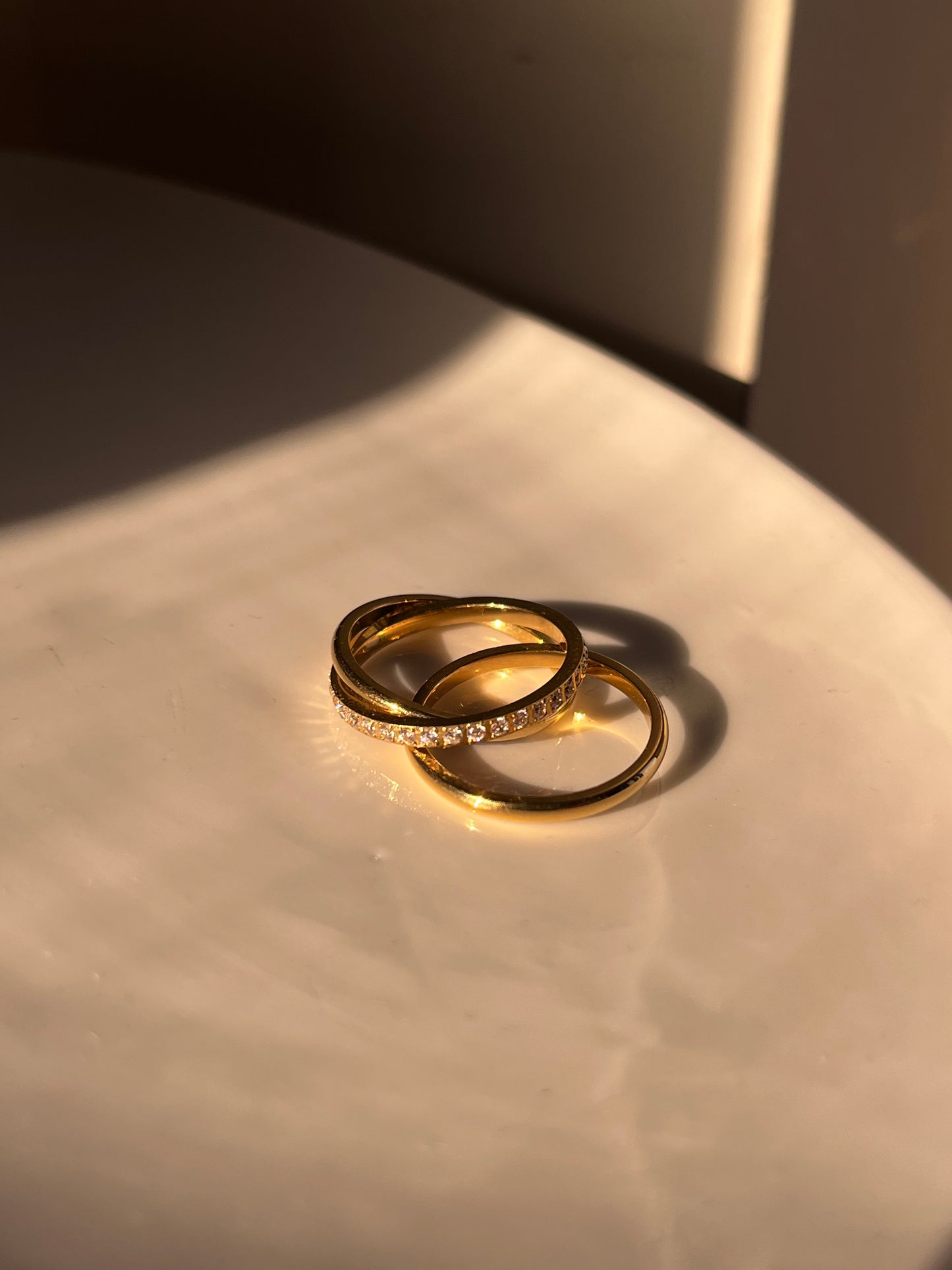 Interlock multilayer ring