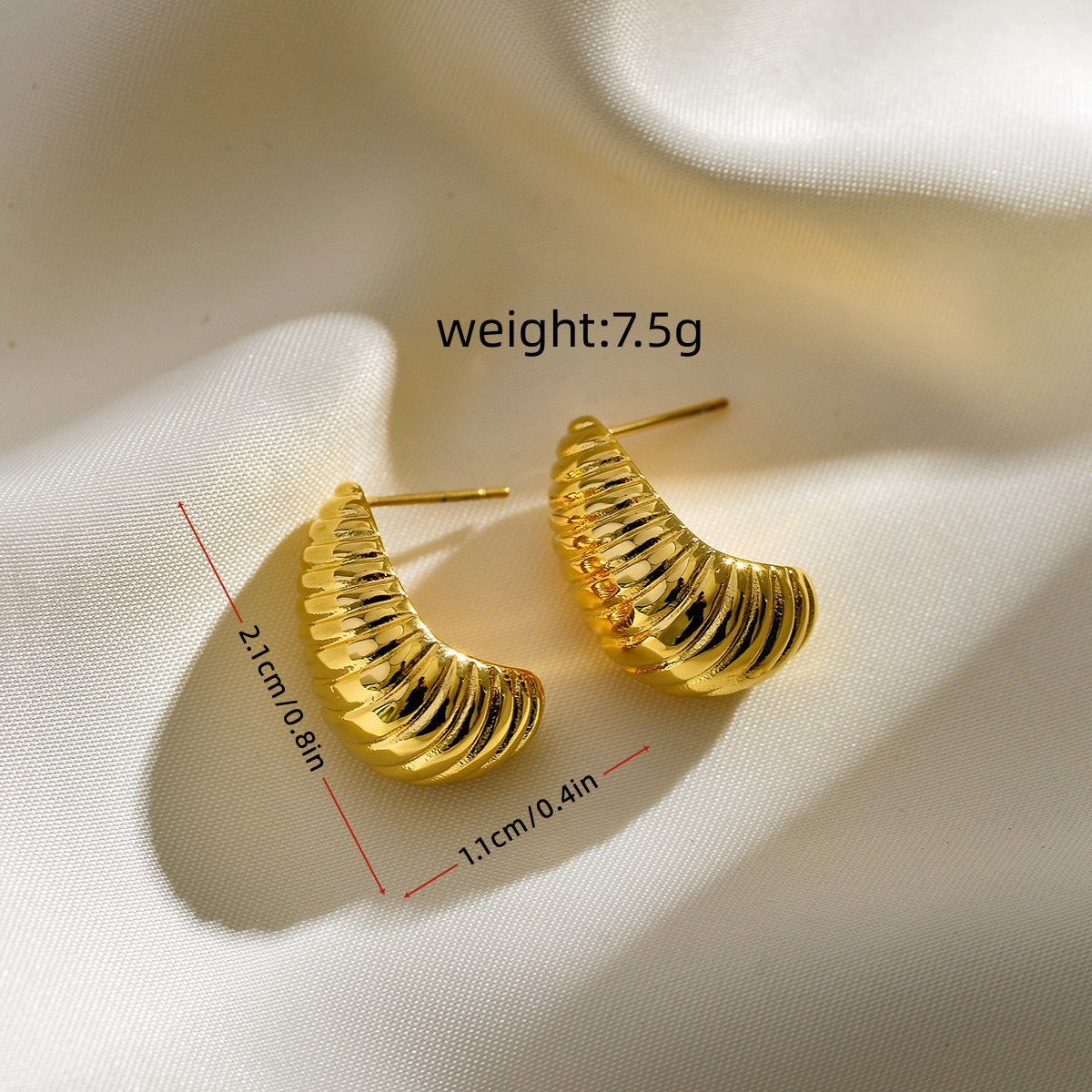 Croissant golden