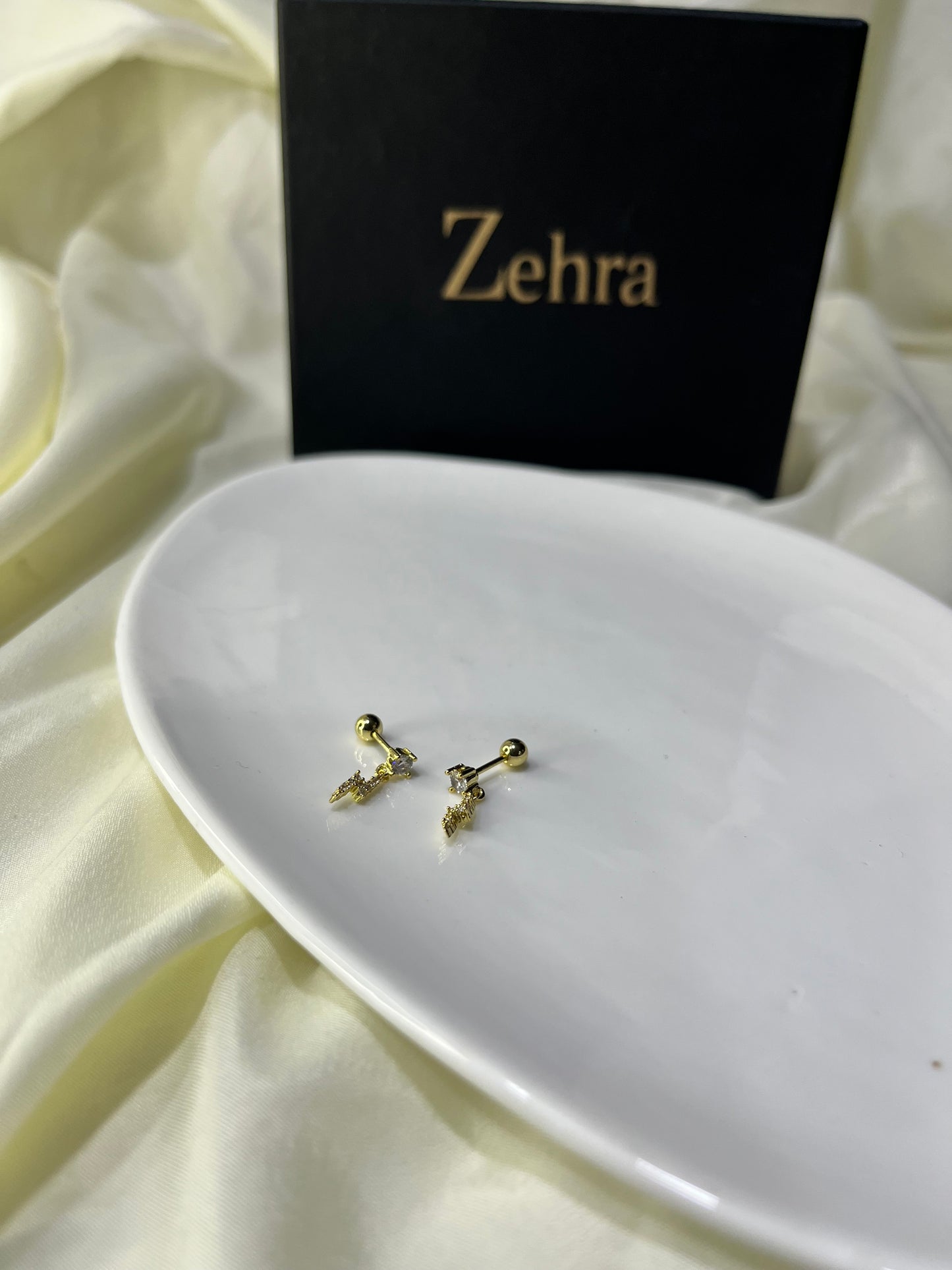 Flash Studs Pair