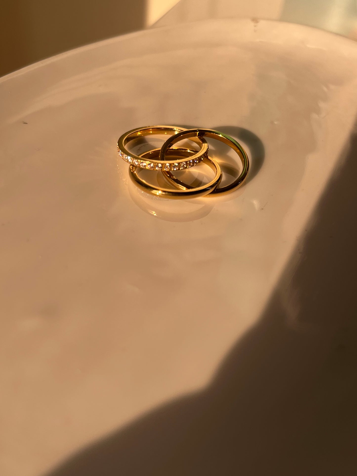 Interlock multilayer ring