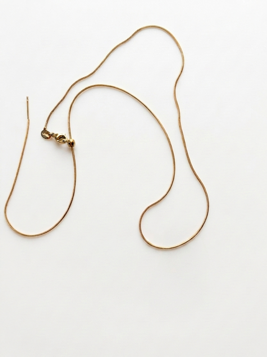Adjustable plain chain