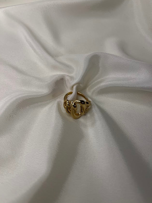 Amara ring